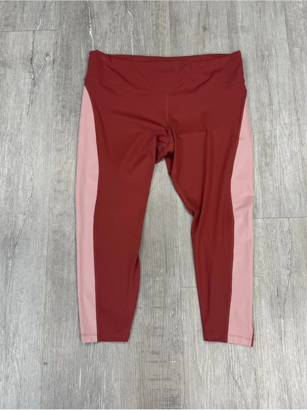Nike Light Pink & Burnt Orange Cropped Dri-Fit Leggings - Size 2X